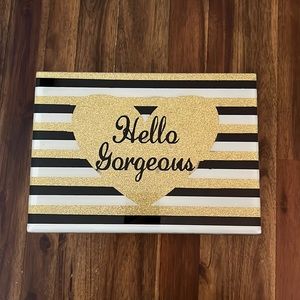 La Casa Bella Gift Box -“Hello Gorgeous”